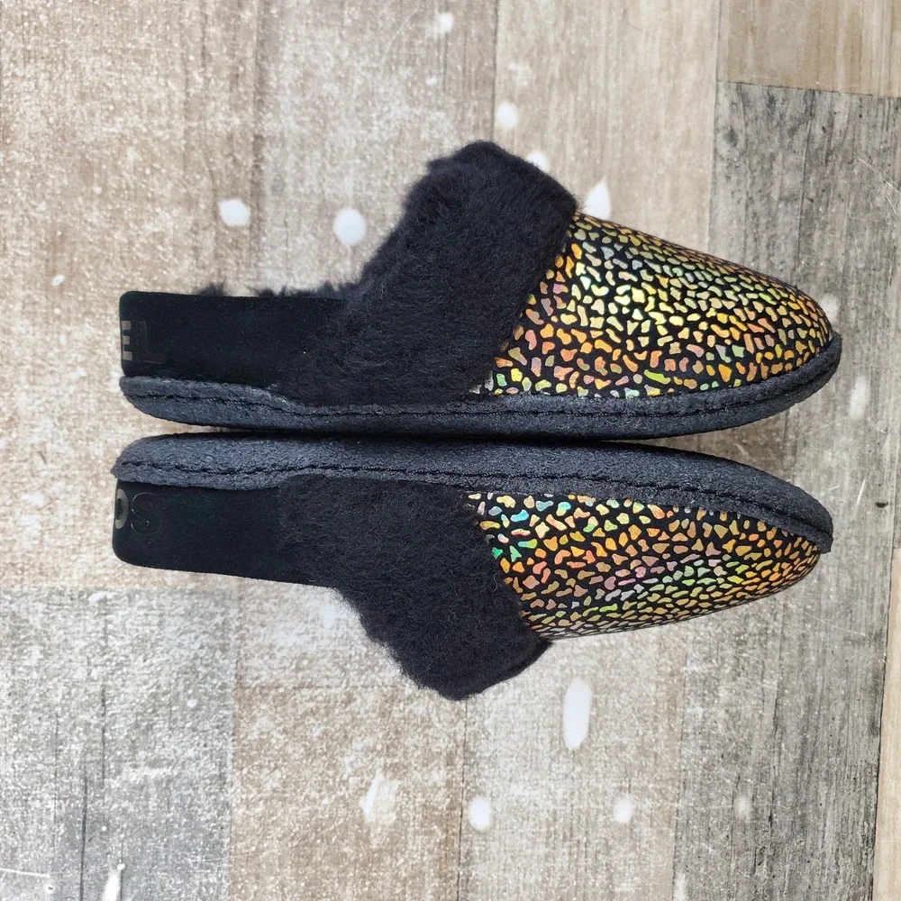 Sorel Nakiska Slide II Kids Shoes Sz 3 Black Sea Salt Faux Fur Lined Slippers
